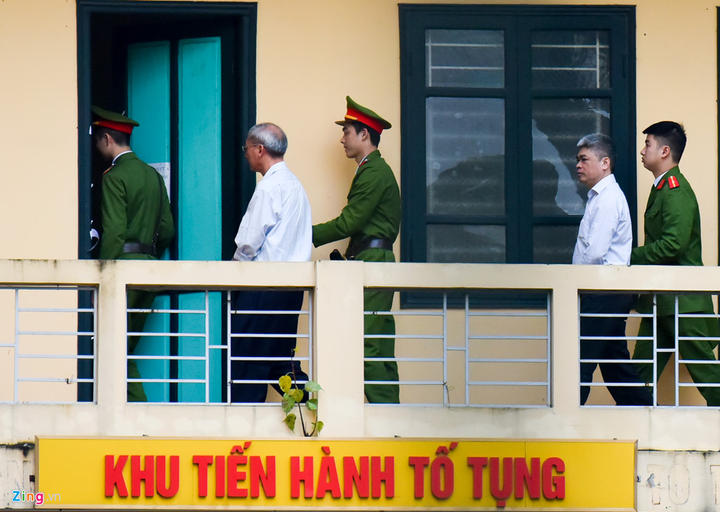 Ông Đinh La Thăng tại phiên tòa vụ PVN mất 800 tỷ